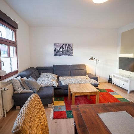 Апартаменти Haus Unterm Mammutbaum - Elberadweg Магдебург Екстер'єр фото