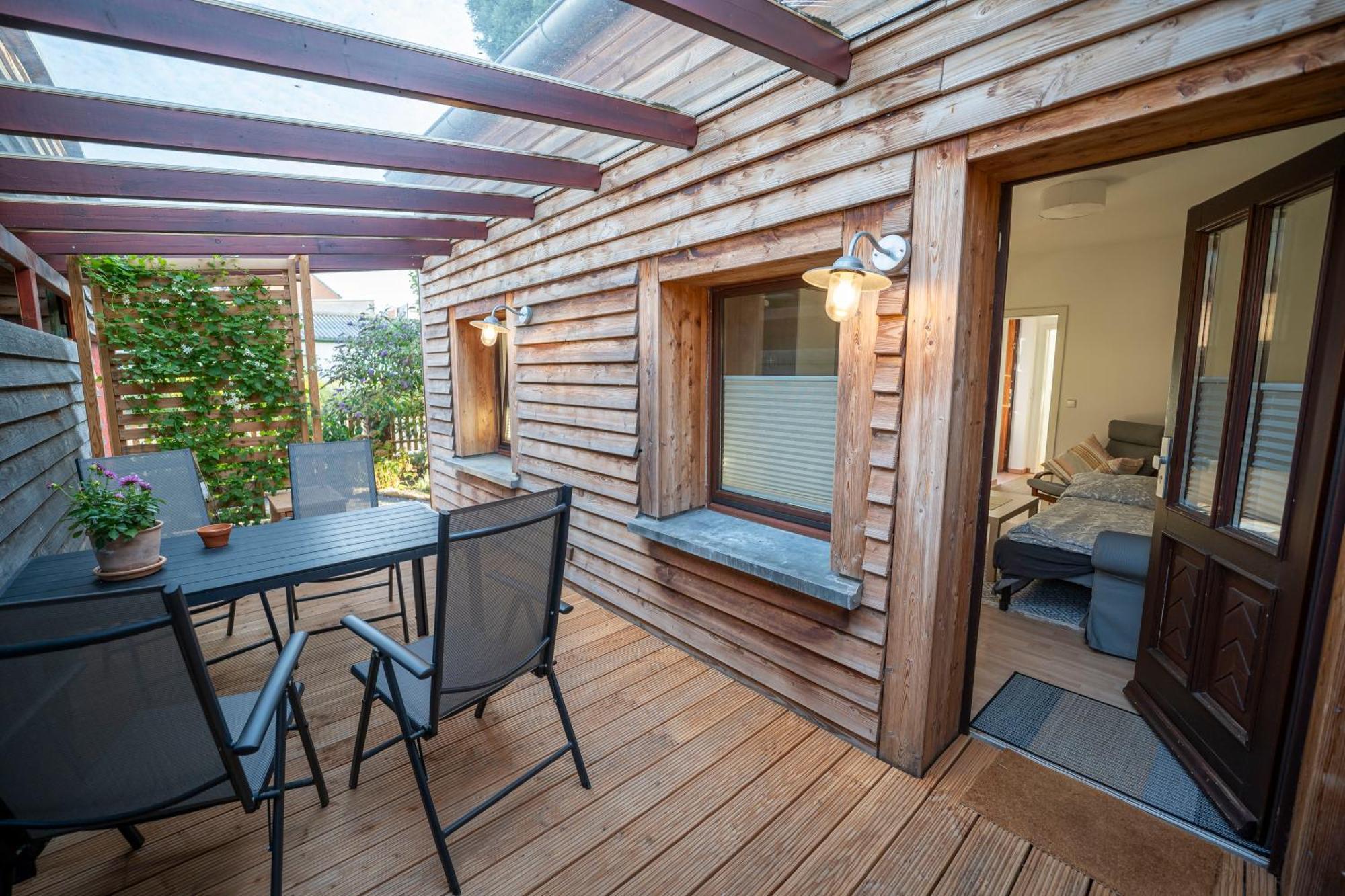 Апартаменти Haus Unterm Mammutbaum - Elberadweg Магдебург Екстер'єр фото
