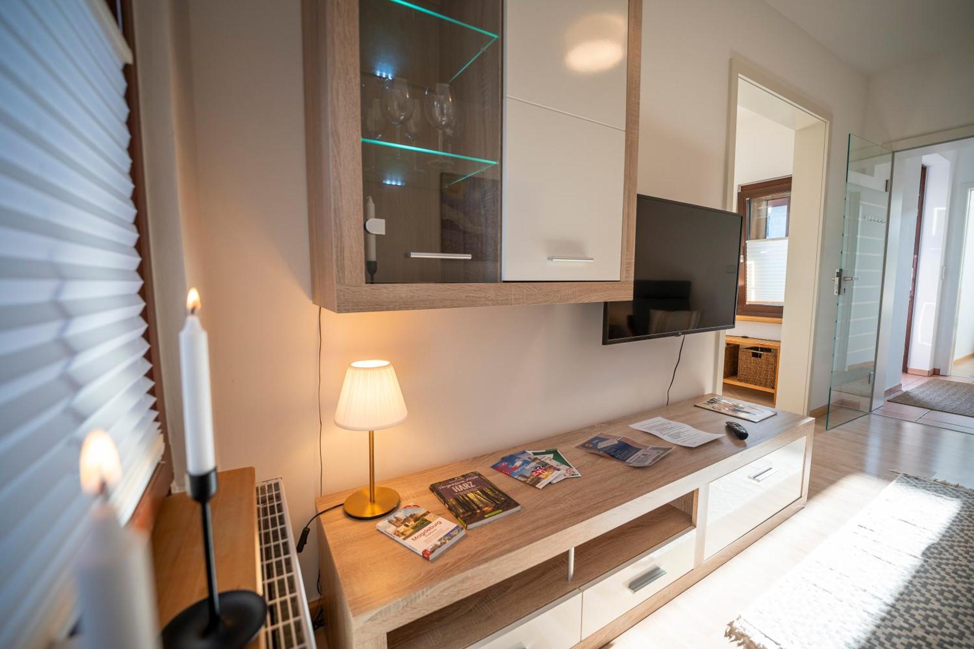 Апартаменти Haus Unterm Mammutbaum - Elberadweg Магдебург Екстер'єр фото