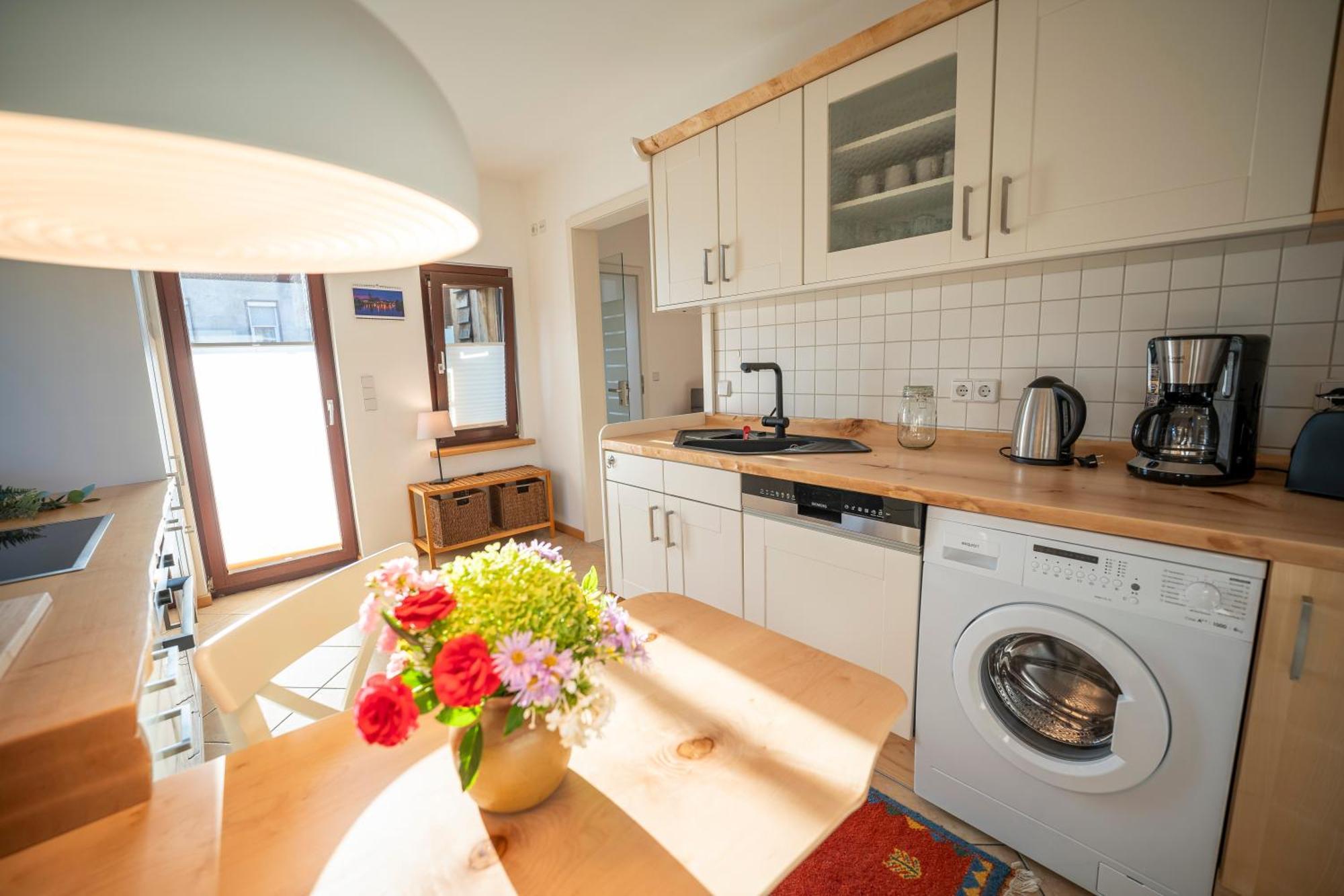 Апартаменти Haus Unterm Mammutbaum - Elberadweg Магдебург Екстер'єр фото