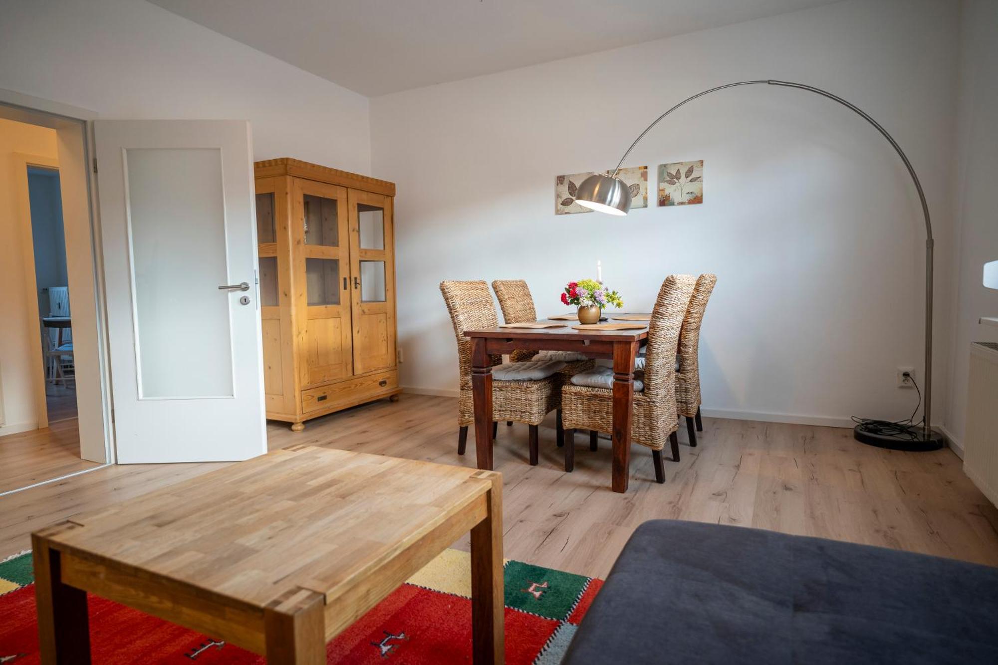Апартаменти Haus Unterm Mammutbaum - Elberadweg Магдебург Екстер'єр фото